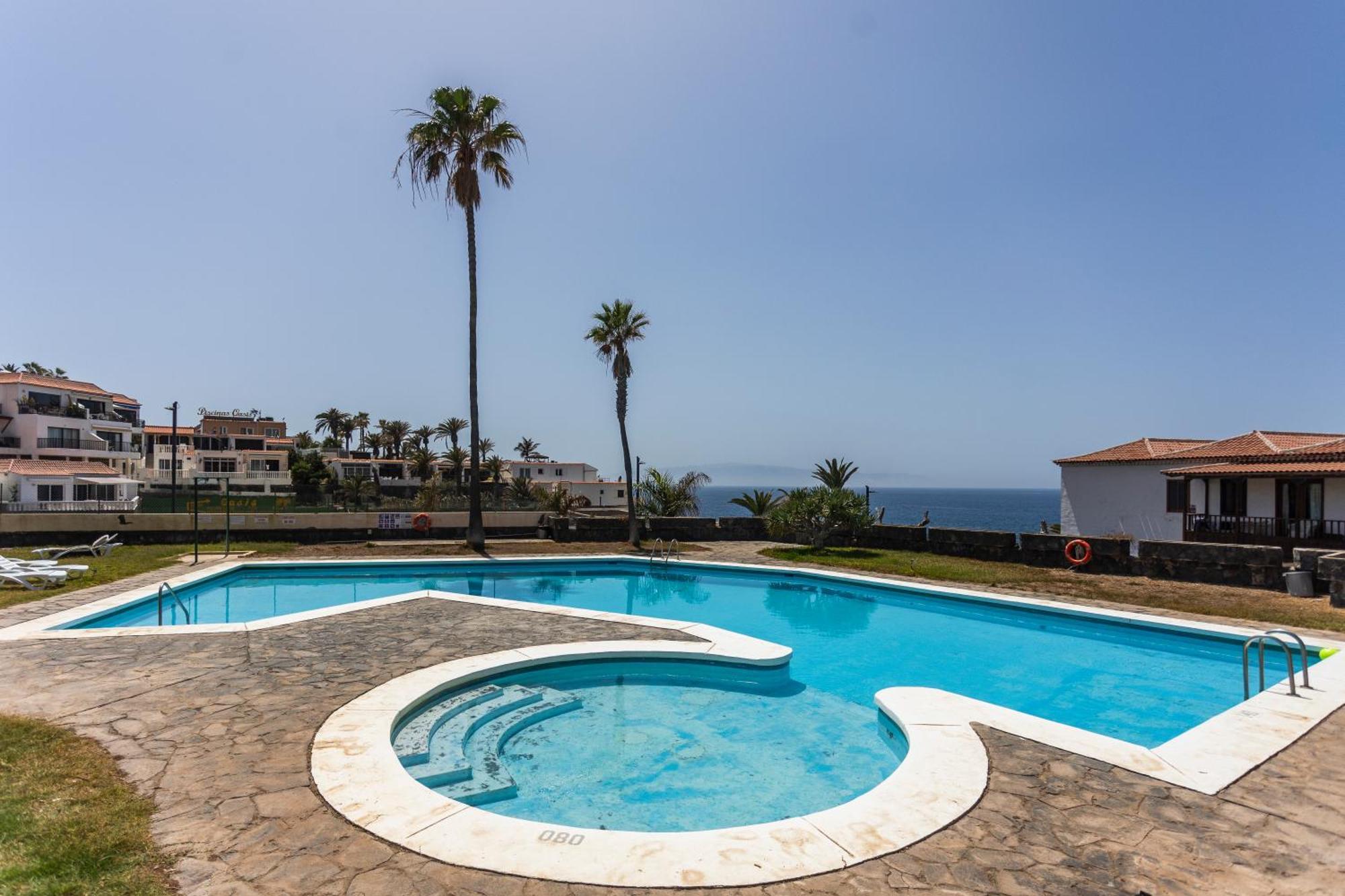 Ocean Panorama - 3 Ac Bedrooms, Private Garage, New Pool, 2 Bathrooms, Tv Channels Acantilado de los Gigantes Ngoại thất bức ảnh