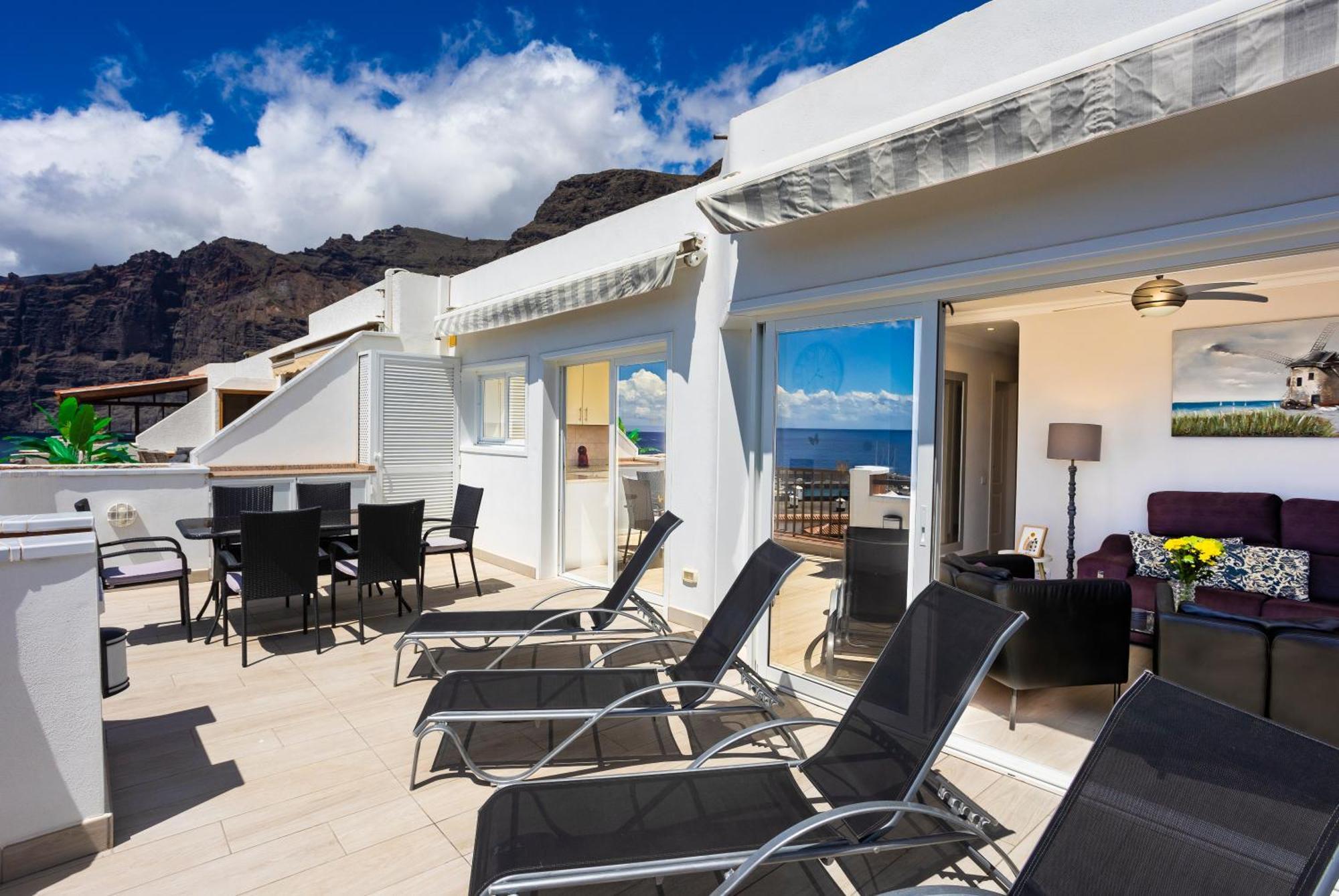 Ocean Panorama - 3 Ac Bedrooms, Private Garage, New Pool, 2 Bathrooms, Tv Channels Acantilado de los Gigantes Ngoại thất bức ảnh